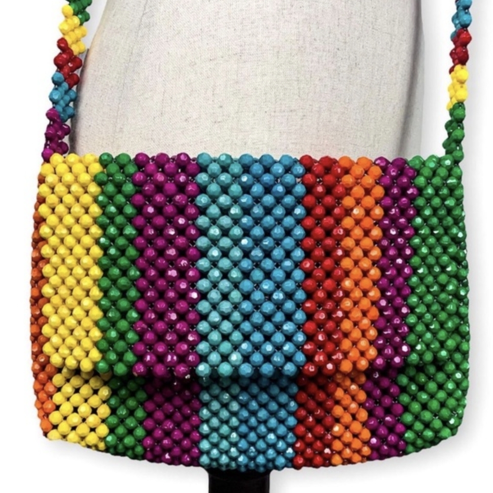 🌈RARE unique rainbow hand-beaded Cynthia Rowley Vintage Inspired Crossbody Bag.